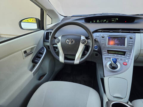 2012 Toyota Prius Three