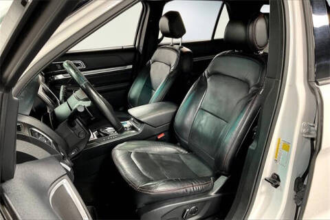 2016 Ford Explorer Sport