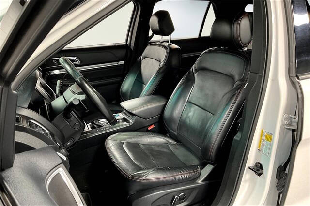 2016 Ford Explorer Sport