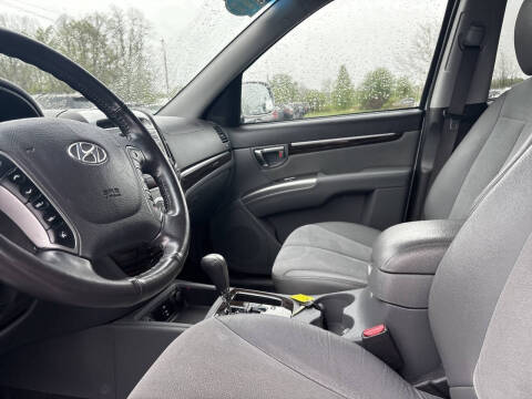 2011 Hyundai Santa Fe SE