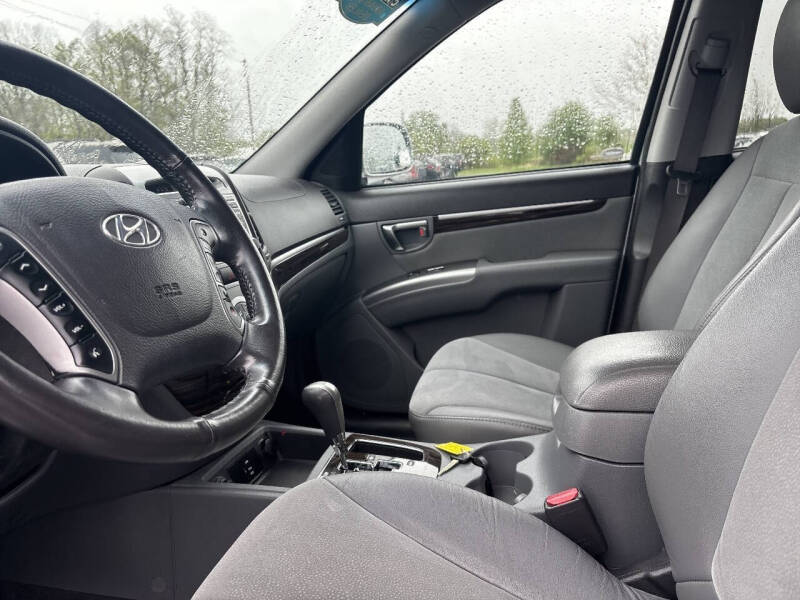 2011 Hyundai Santa Fe SE