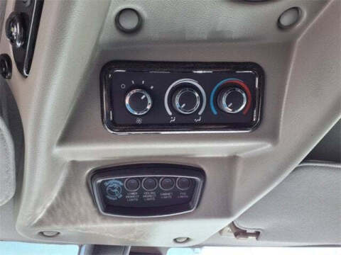 2025 GMC Savana 2500