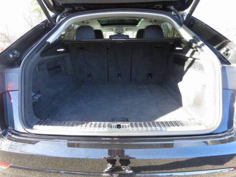 2022 Audi Q8 quattro Prestige 55 TFSI