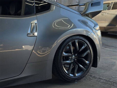 2017 Nissan 370Z Touring