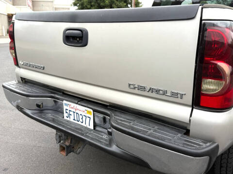 2004 Chevrolet Silverado 2500HD