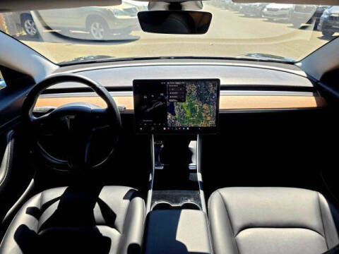 2018 Tesla Model 3 Mid Range
