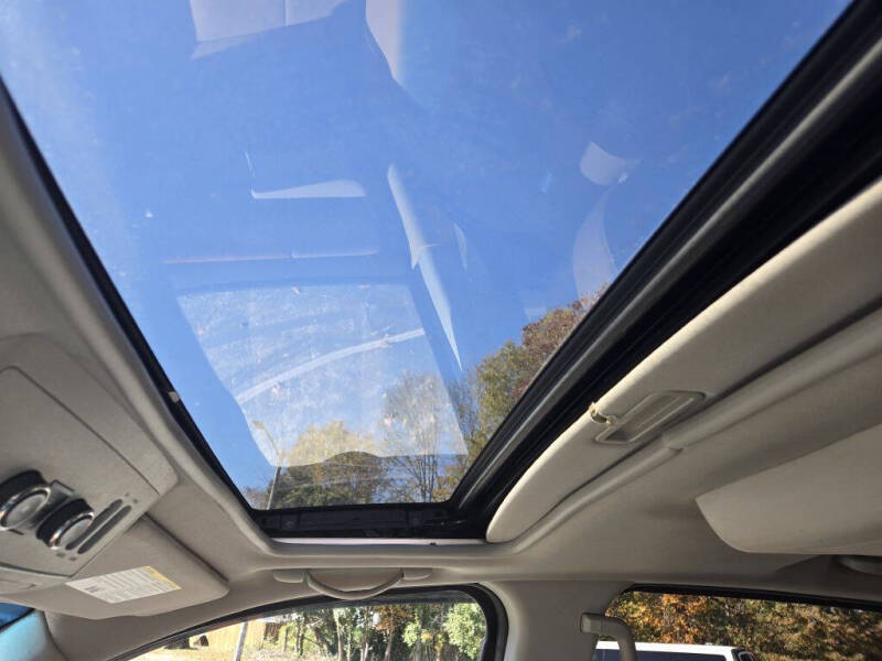 2013 Nissan Armada Platinum