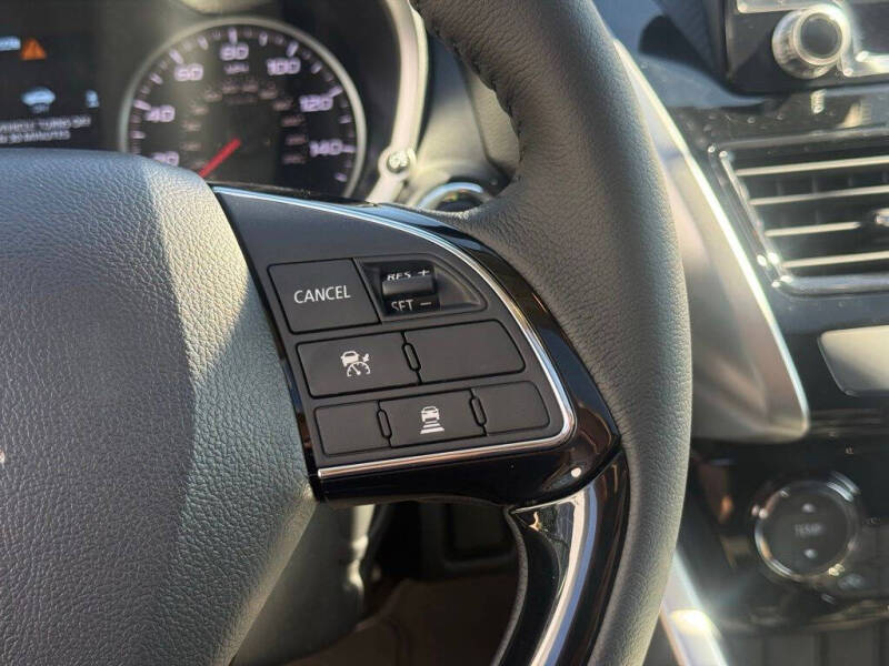 2026 Mitsubishi Eclipse Cross SE