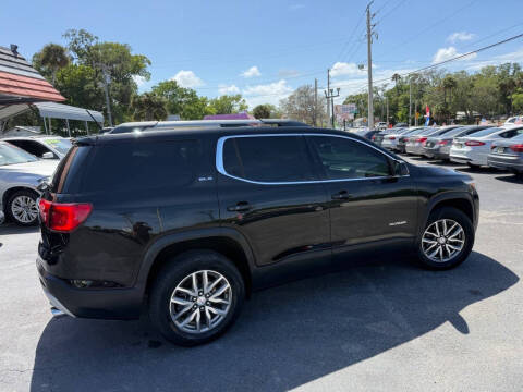 2017 GMC Acadia SLE-2