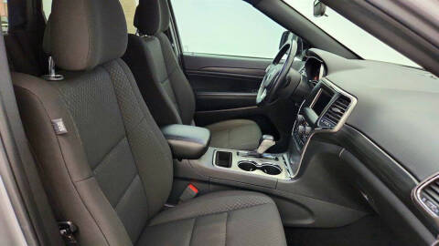 2021 Jeep Grand Cherokee Laredo E