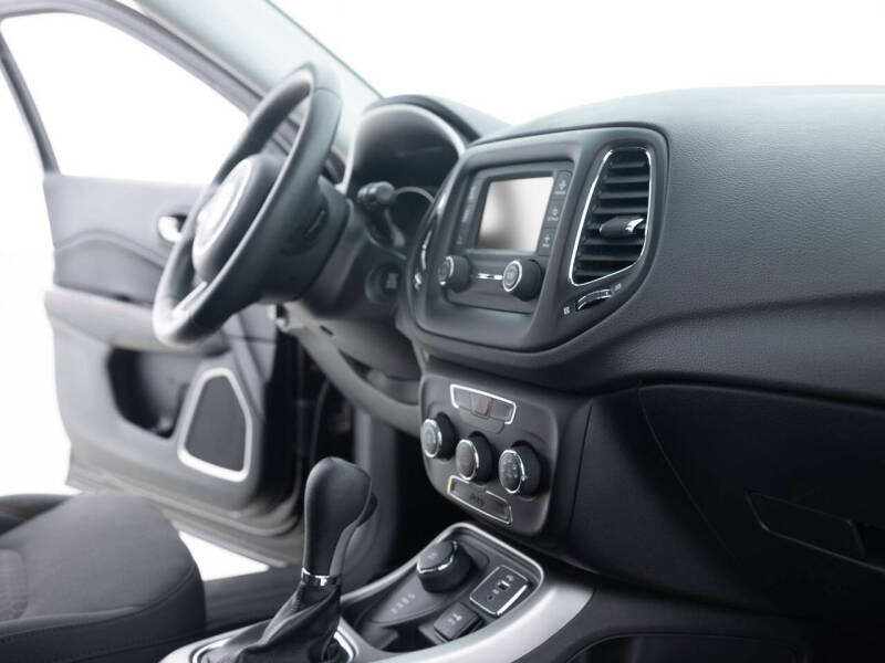 2018 Jeep Compass Sport