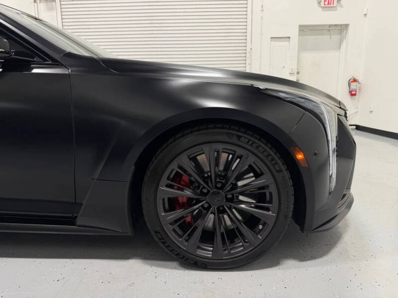 2025 Cadillac CT5-V Blackwing