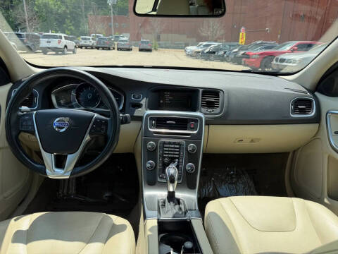 2015 Volvo S60 T5 Drive-E Premier
