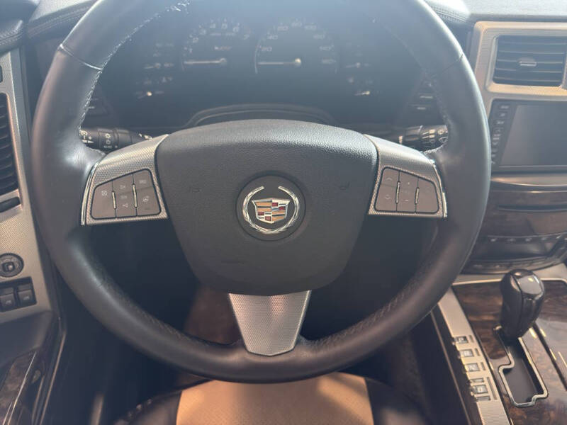 2009 Cadillac XLR-V