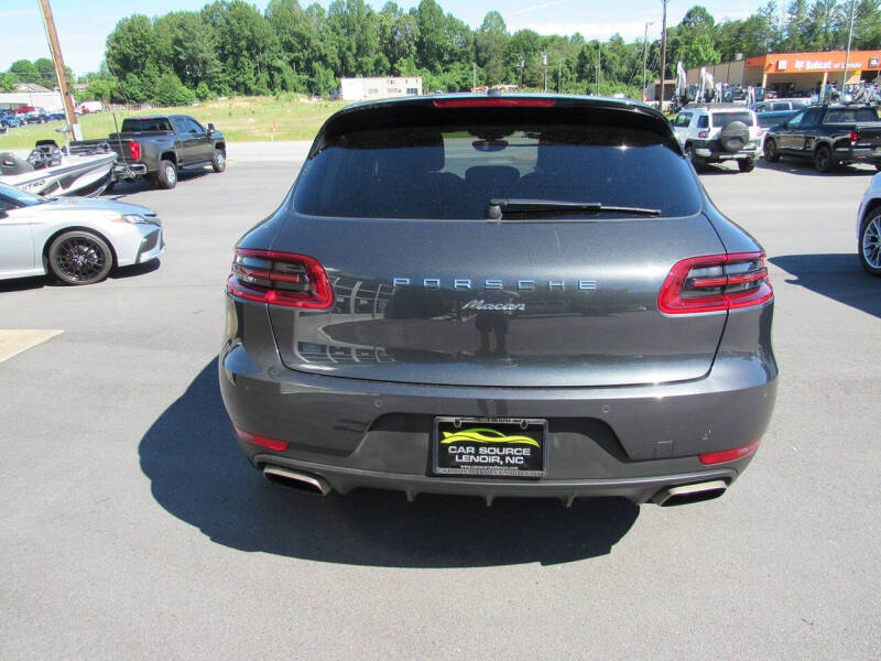 2018 Porsche Macan