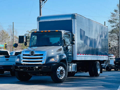 2020 Hino 258A