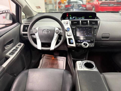 2012 Toyota Prius v Five