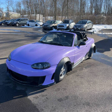 1999 Mazda MX-5 Miata for sale at Skyline Luxury Motors in Buffalo Grove IL