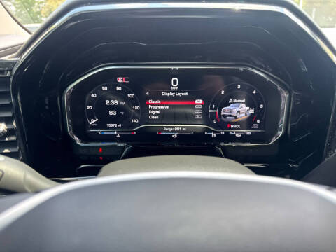 2025 GMC Sierra 1500 Elevation Standard