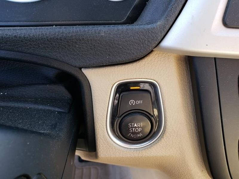 2014 BMW 3 Series 320i