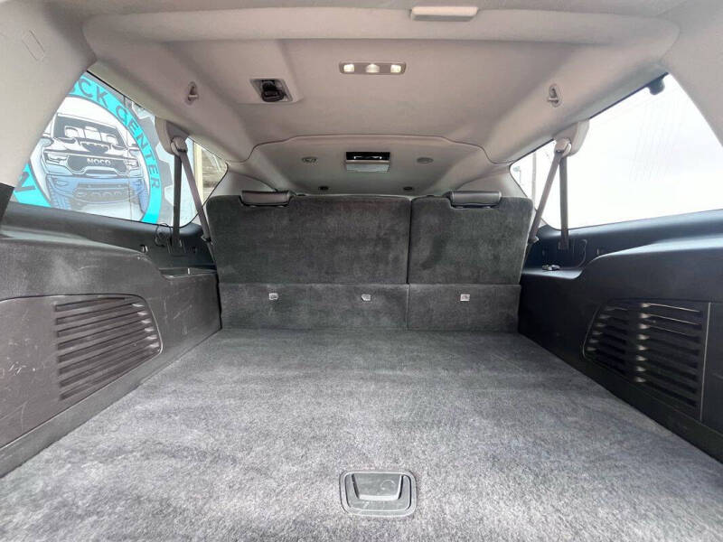 2015 Chevrolet Suburban LTZ