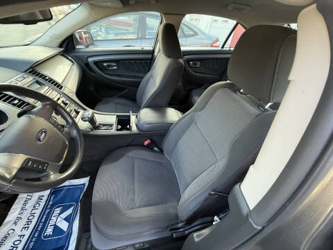 2011 Ford Taurus SEL