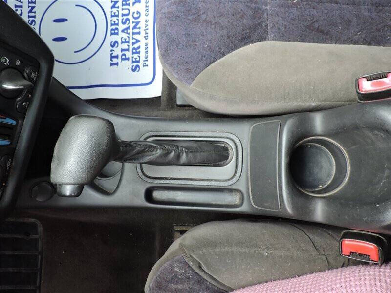 2003 Chevrolet Monte Carlo LS