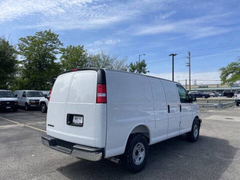 2026 Chevrolet Express 2500
