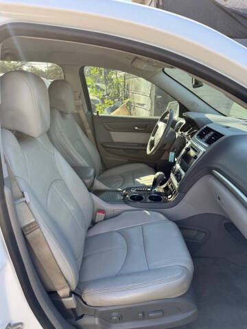 2017 GMC Acadia Limited