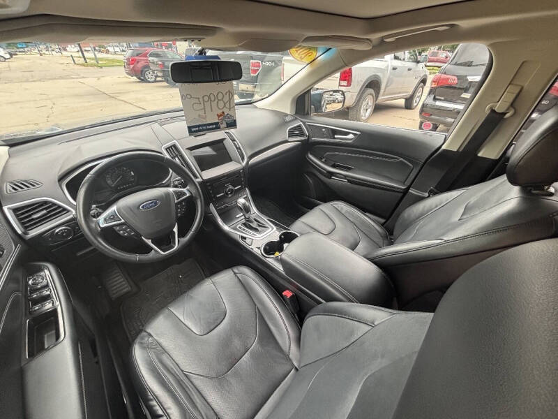 2016 Ford Edge Titanium