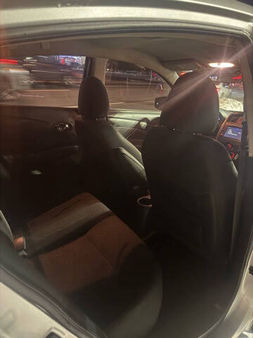 2019 Nissan Versa SV