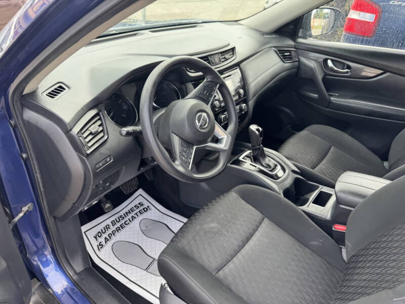 2017 Nissan Rogue S