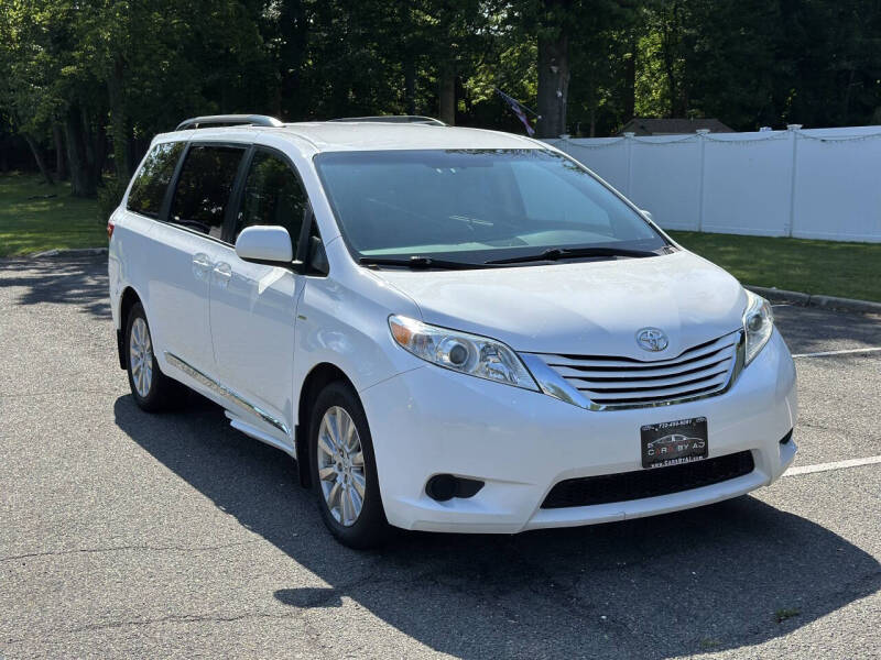 2017 Toyota Sienna