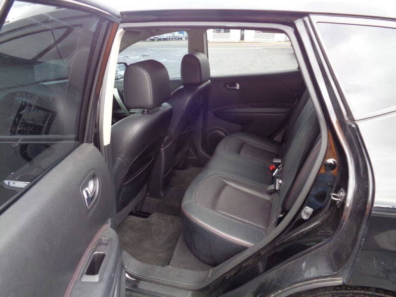 2012 Nissan Rogue S