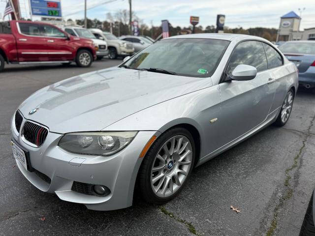 2011 BMW 3 Series 328i's photo