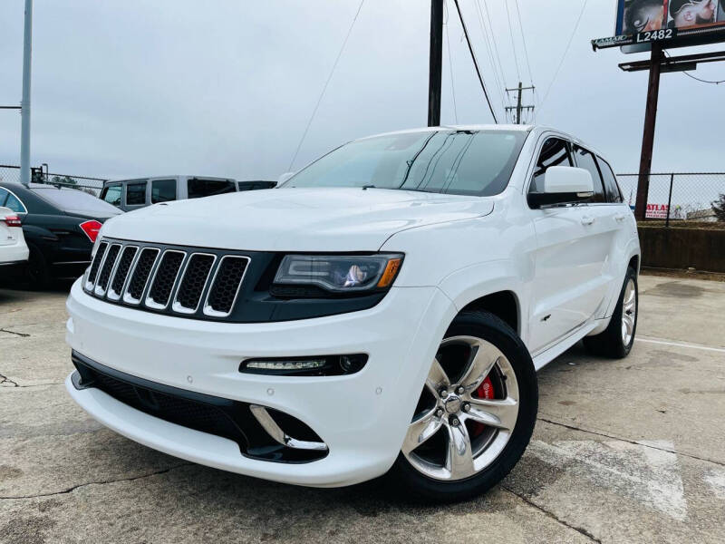 Jeep Grand Cherokee's photo