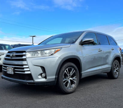 2018 Toyota Highlander for sale at PONO'S USED CARS in Hilo HI