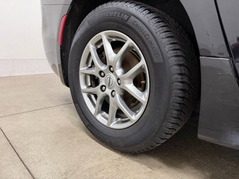 2021 Chrysler Pacifica Touring