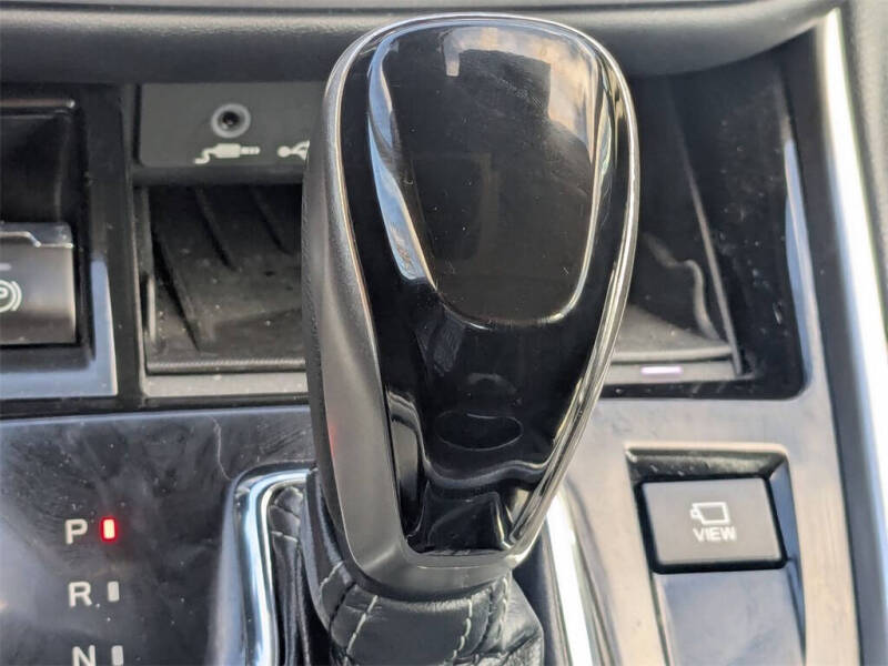 2024 Subaru Legacy Touring XT