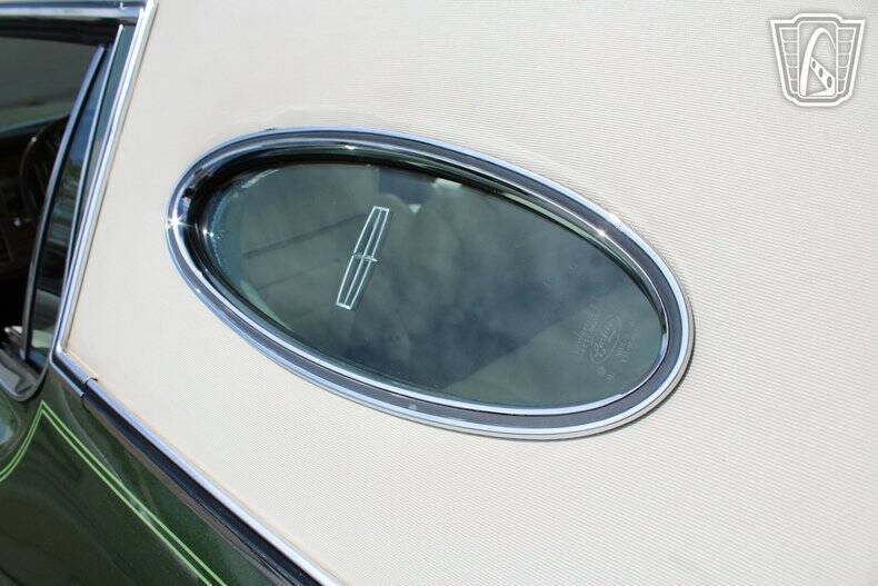 1972 Lincoln Continental
