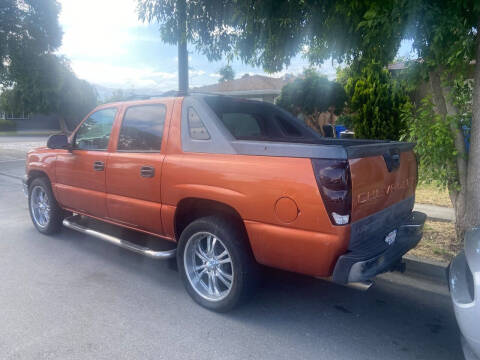 2004 Chevrolet Avalanche for sale at AUTO LAND in NEWARK, CA