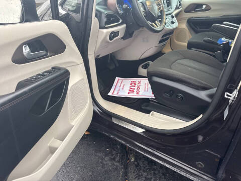 2017 Chrysler Pacifica Touring