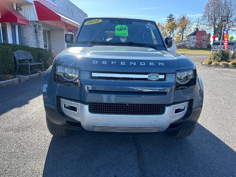 2020 Land Rover Defender 110 SE