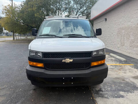 2021 Chevrolet Express 2500