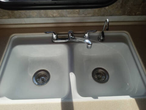 2002 Freightliner XC Chassis