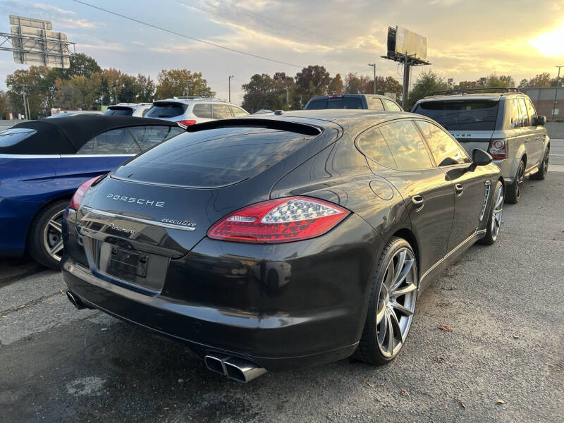2011 Porsche Panamera