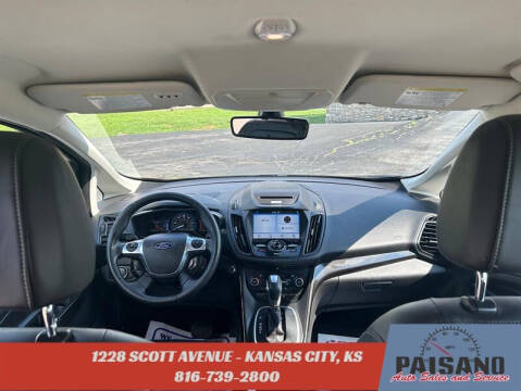 2017 Ford C-MAX Energi Titanium