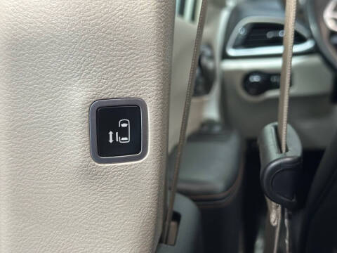 2018 Chrysler Pacifica Touring L