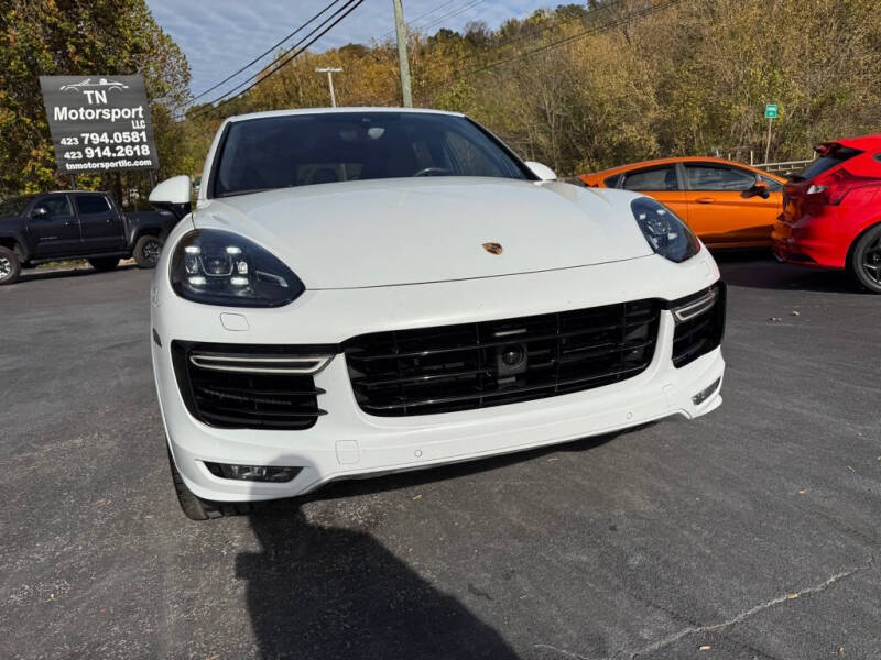 2017 Porsche Cayenne Turbo