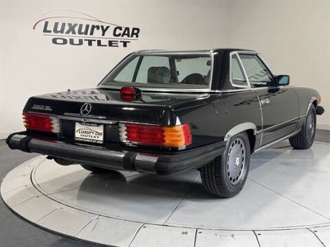 1987 Mercedes-Benz 560-Class 560 SL